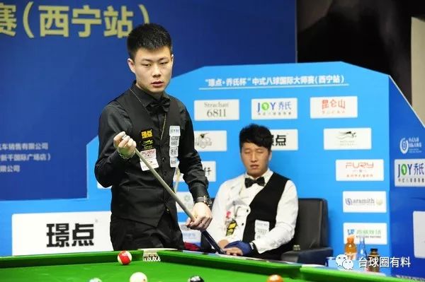 借顽强表现 借顽强表现