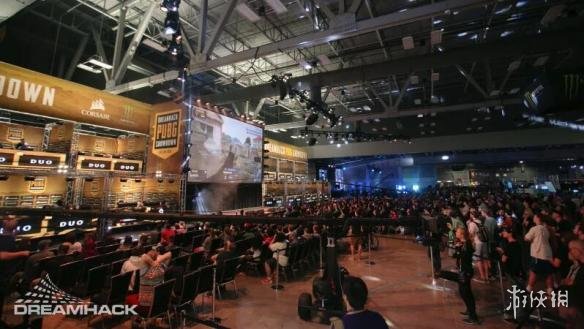 在困境中稳 在困境中稳